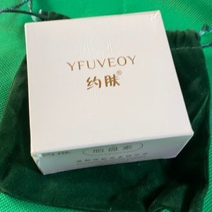YFUVEOY, Your Skin Fullerene Placenta Cream